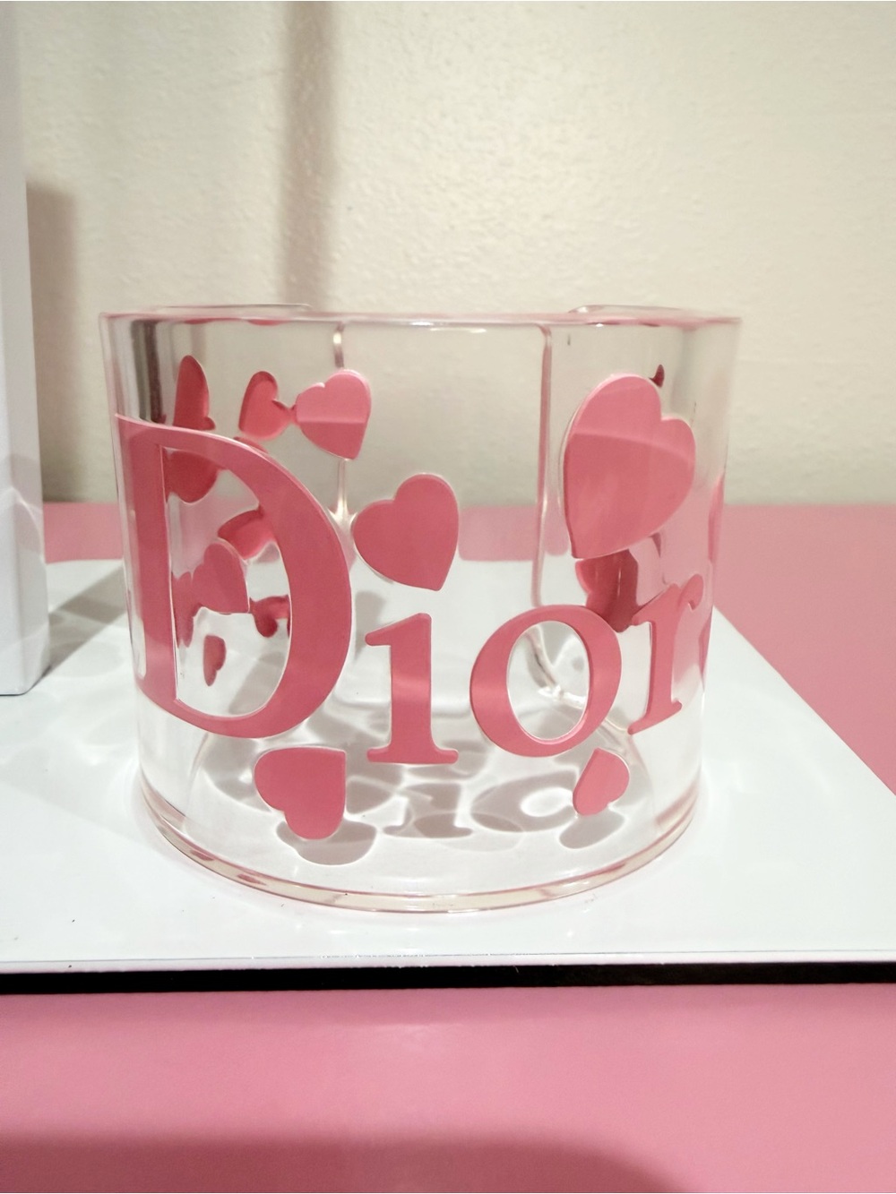 🩷Dior Clear Acrylic Cuff with Pink Hearts